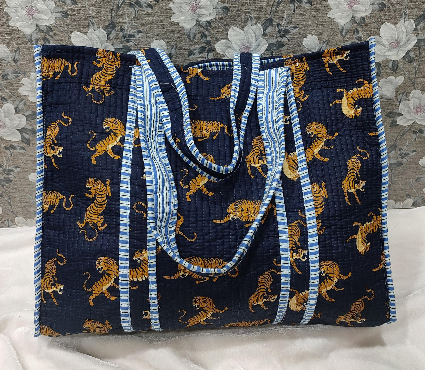 Hand Block Printed Cotton Quilted Jhola/Tote Bags