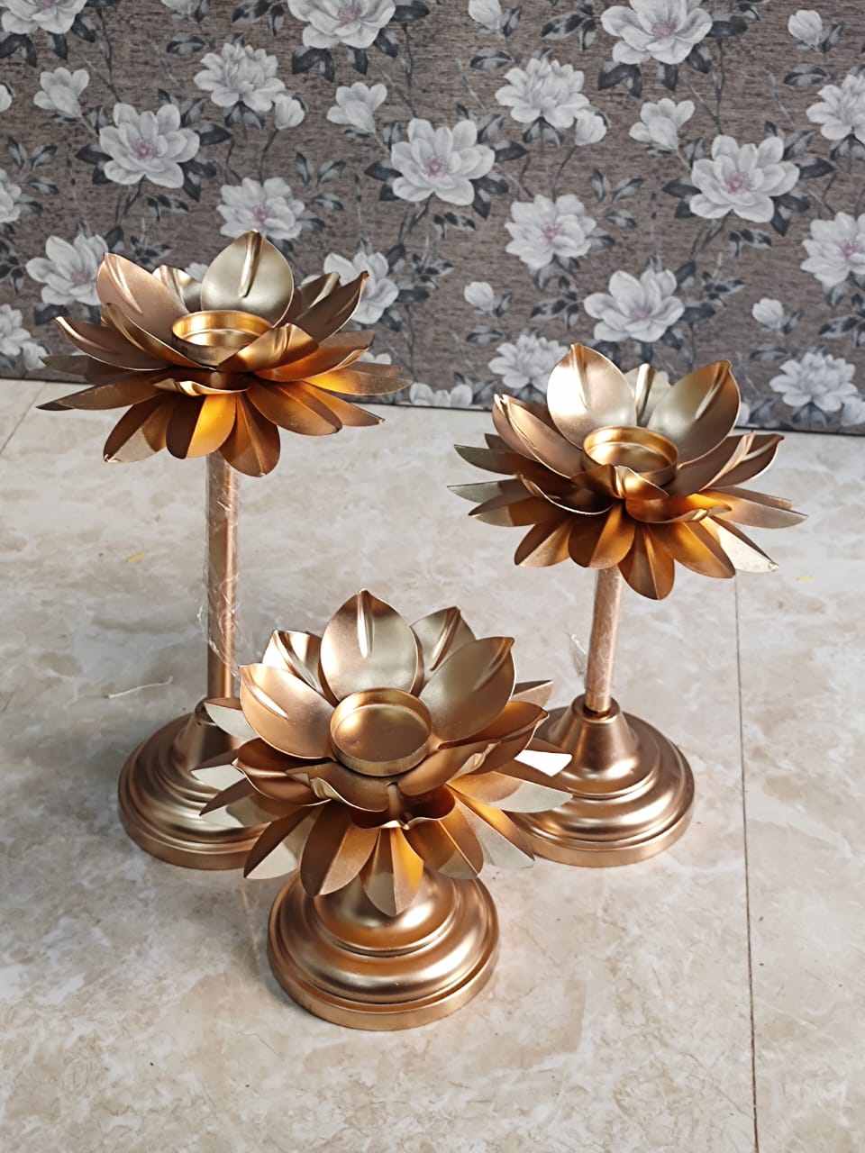 3 set of Lotus Metal Stand Diya