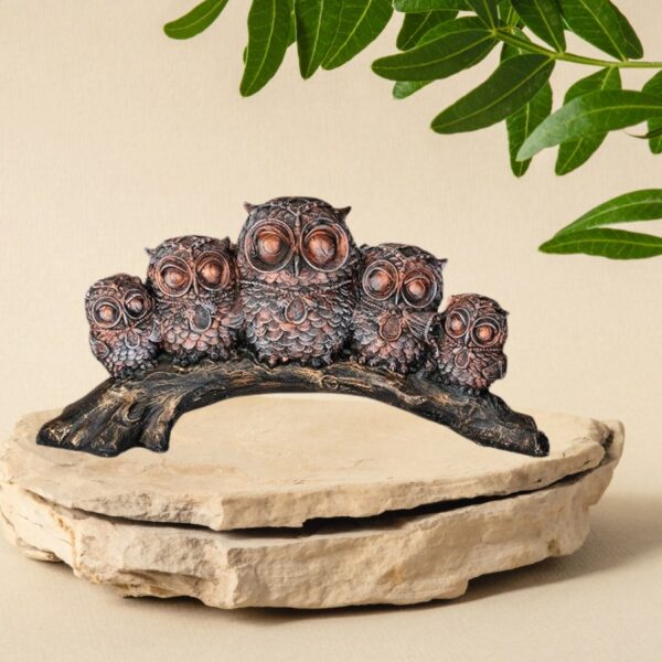 Resin owl Family Set Statue showpiece Figurine for Desk, Hotel Living Room Gift Table Top