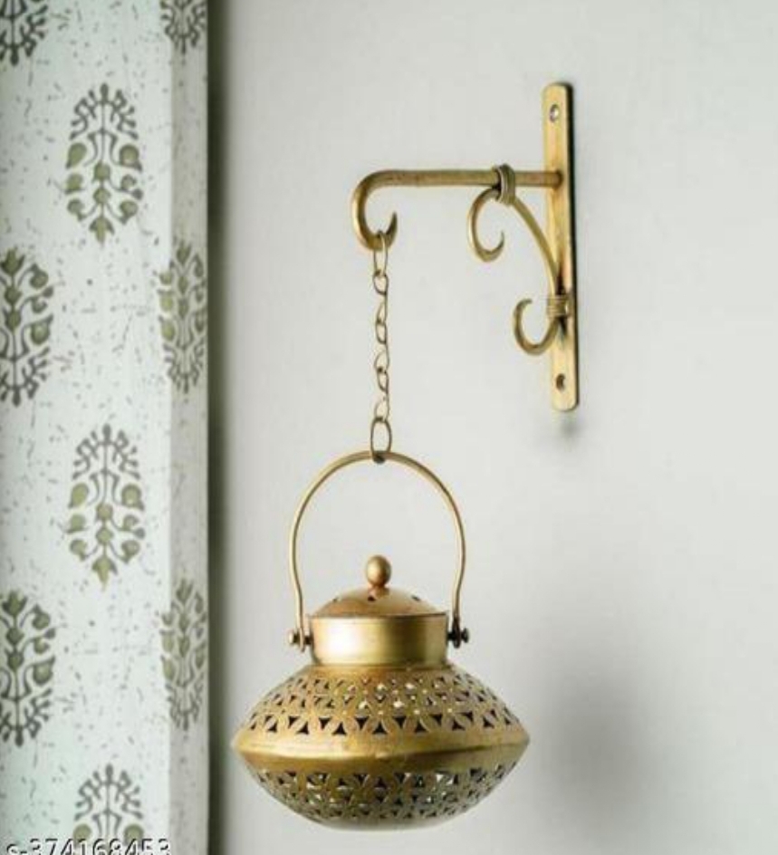 Metal Degchi T-Light Holder